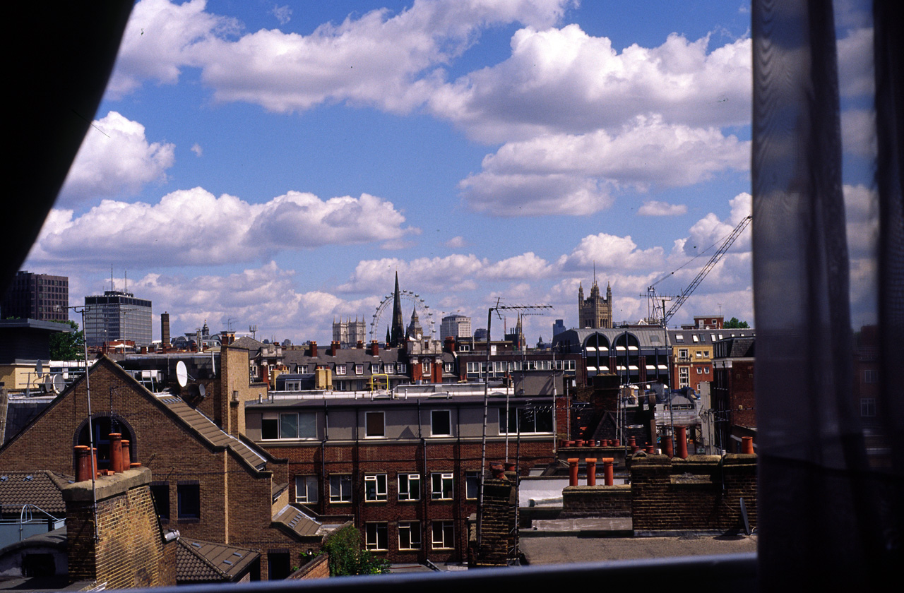 05-08-03, 001, The Eye and Westminster Abbey London, UK