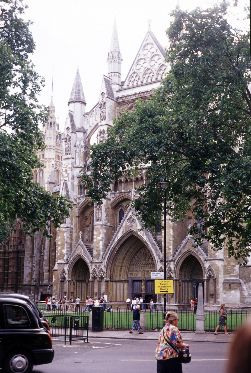 05-08-03, 020, Westminster Abbey, London, UK