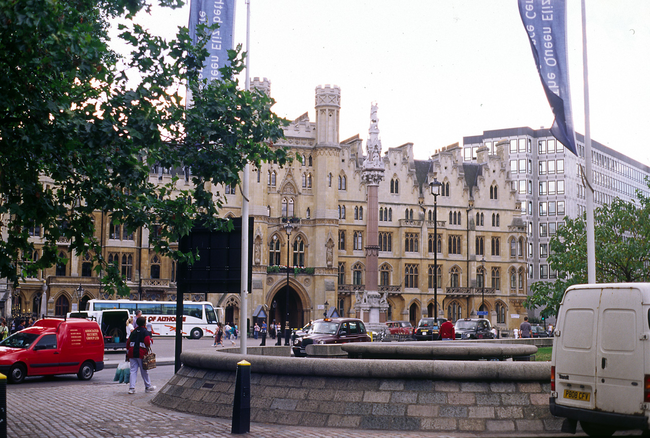 05-08-03, 024, Board of Trade Building, London, UK