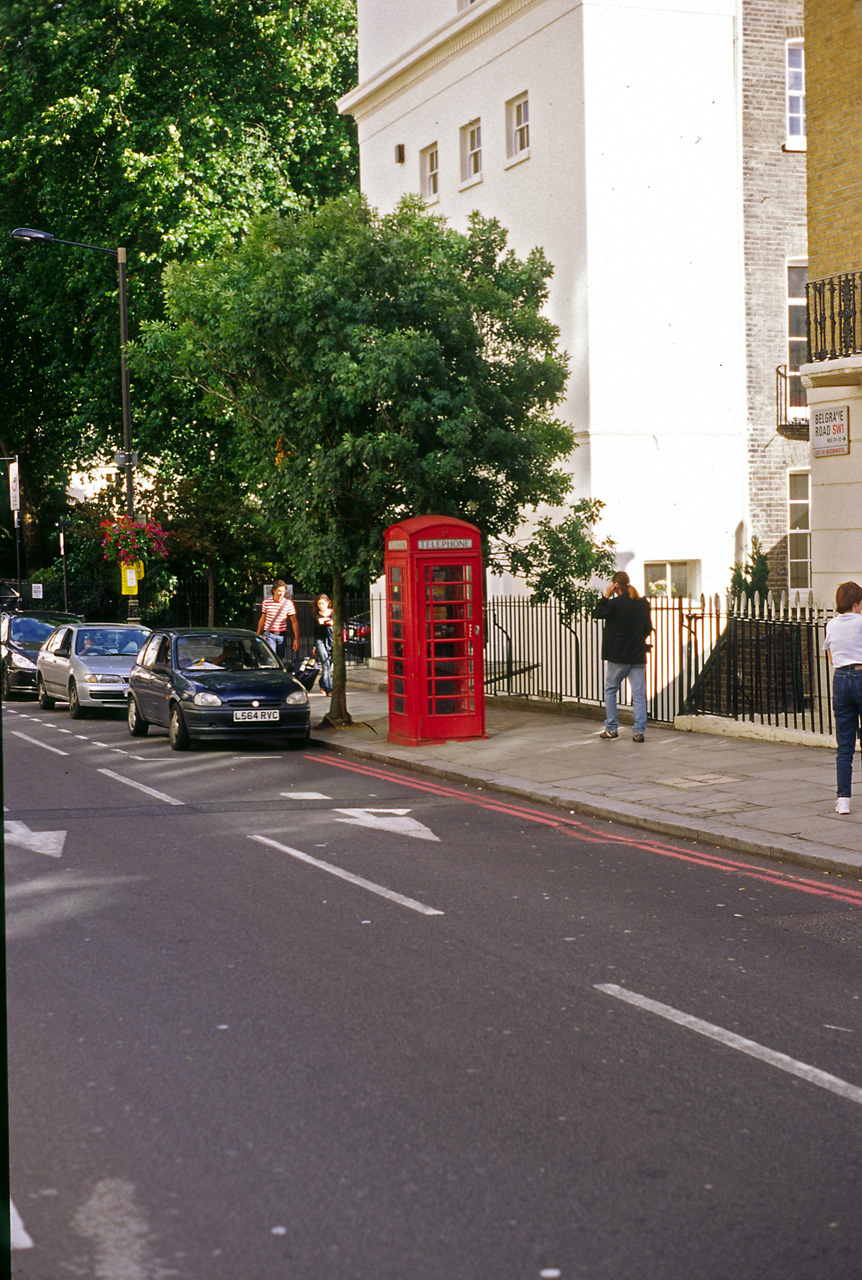 05-08-03, 041, Telephone Booth in London, UK