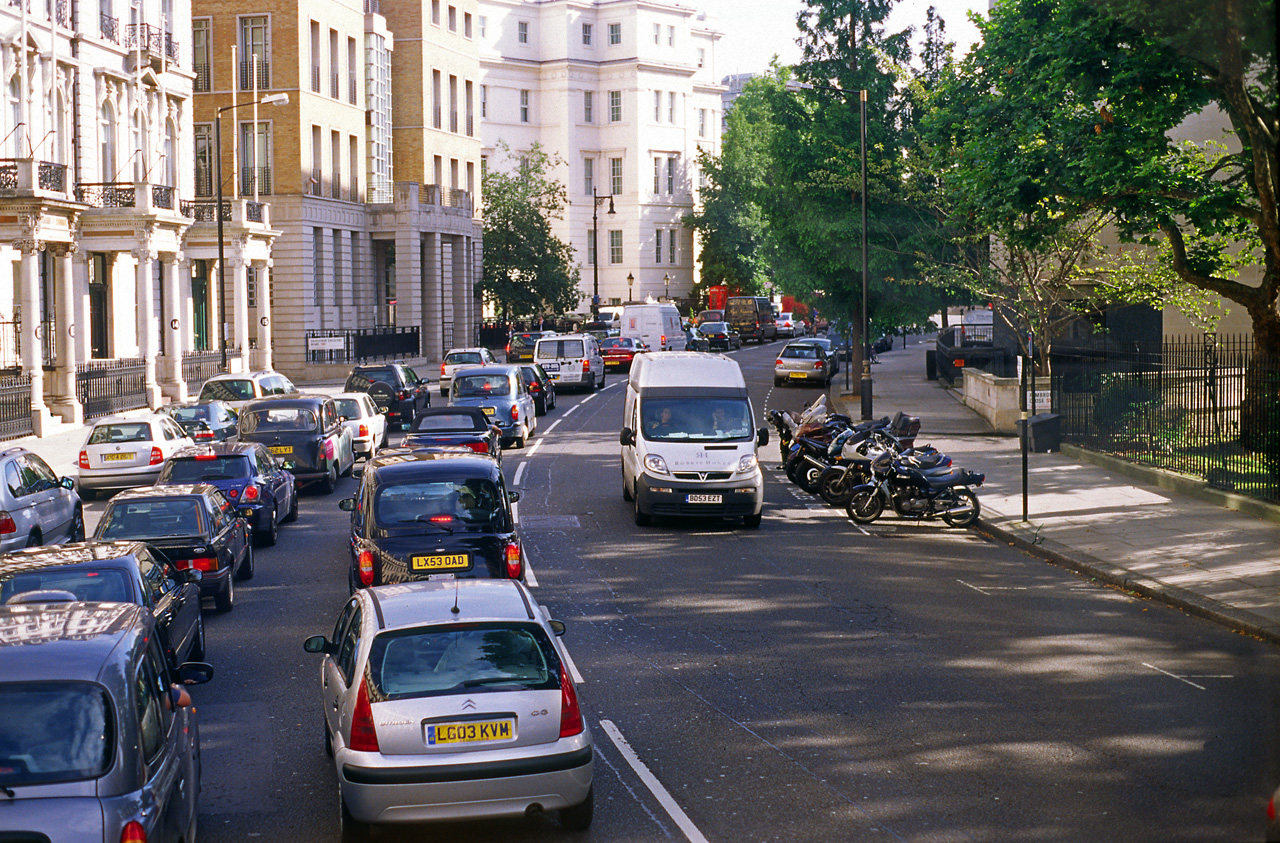 05-08-04, 045, Streets in London, UK