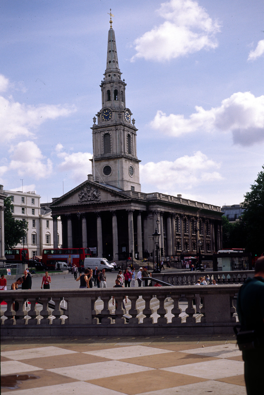 05-08-04, 057, St. Martin-in-the-Fields in Trafalgar Square, London, UK