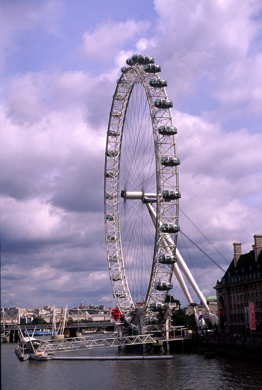 05-08-04, 069, The Eye Wheel, London, UK