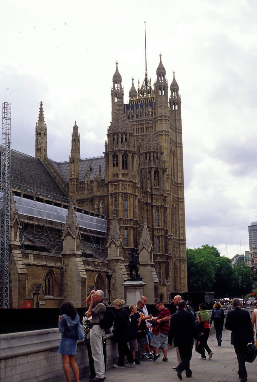 05-08-04, 072, The Parliment Building, London, UK