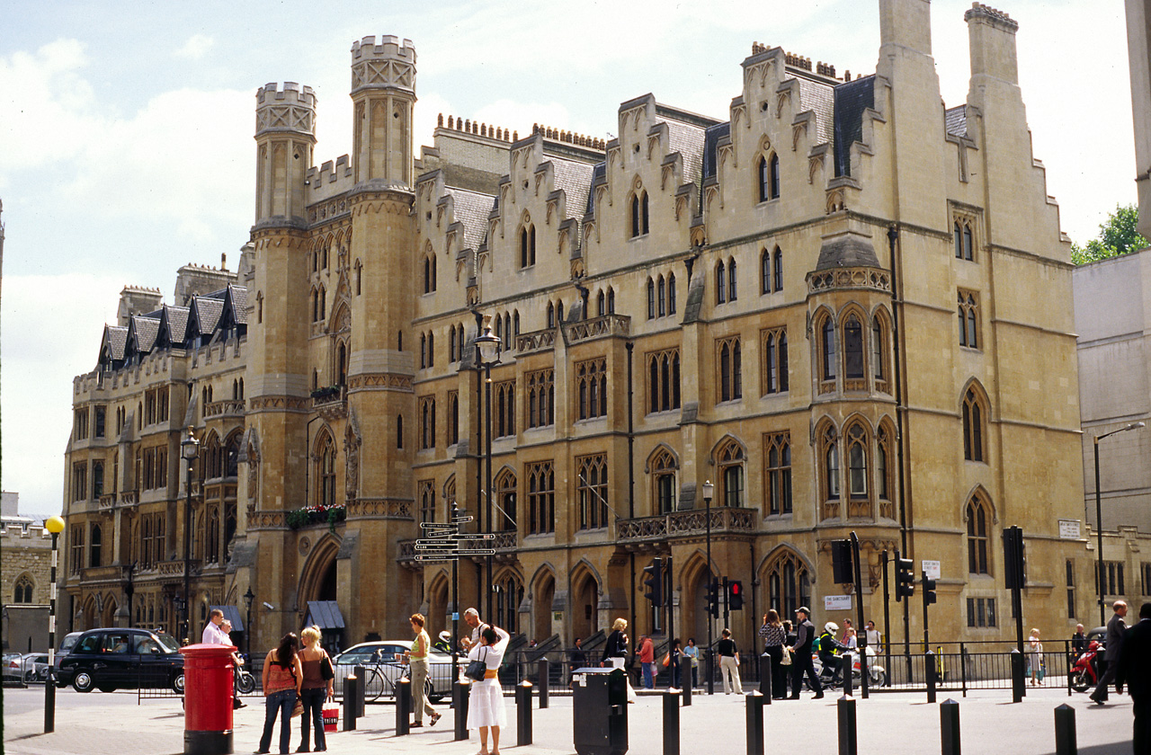 05-08-04, 078, Board of Trade  Building Victoria St, London, UK