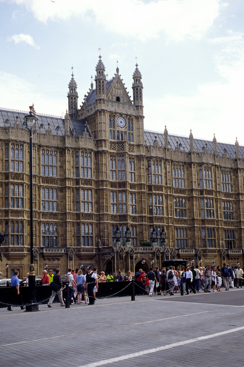 05-08-04, 082, The Parliment Building, London, UK