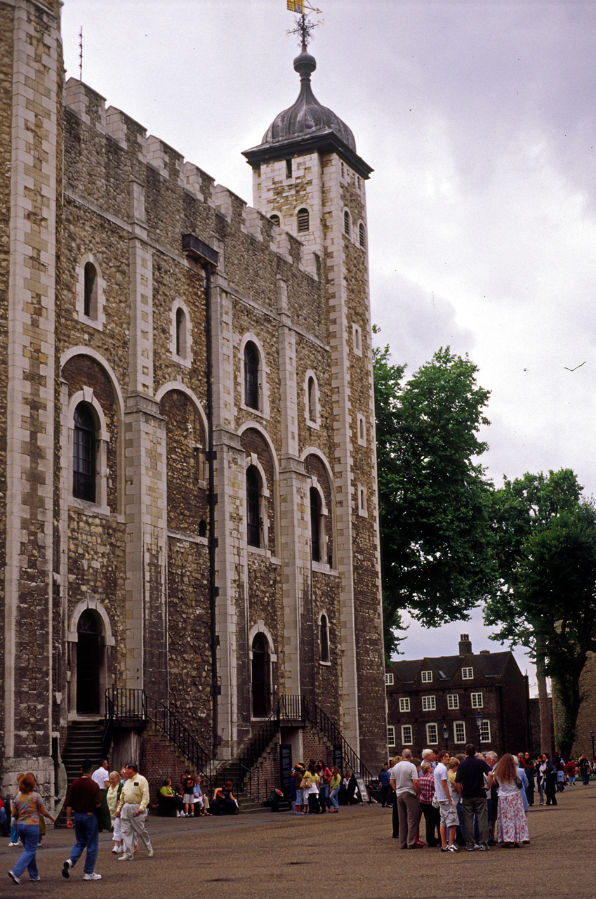 05-08-04, 103, Tower London, London, UK