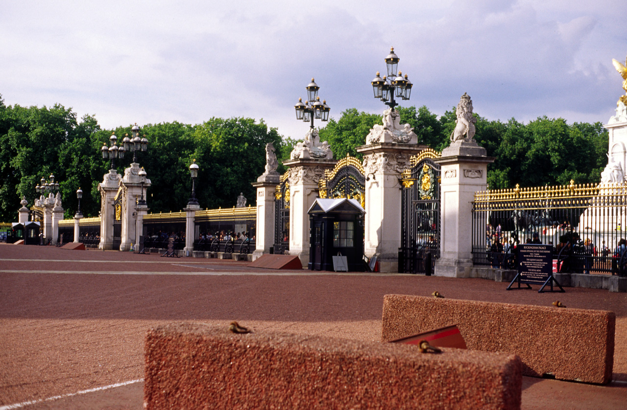 05-08-05, 126, Buckingham Palace, London, UK