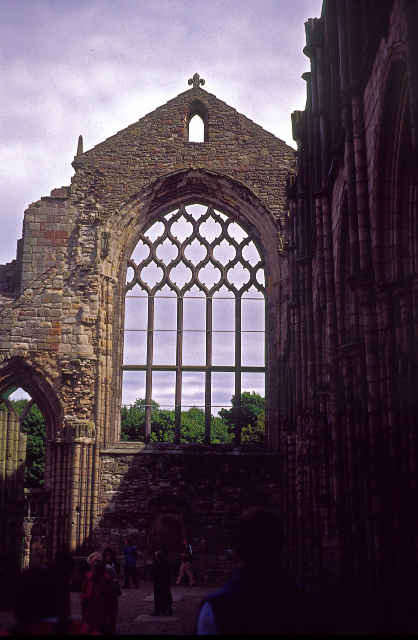 05-08-08, 216, Holyrood House, Edinburgh, Scotland - UK