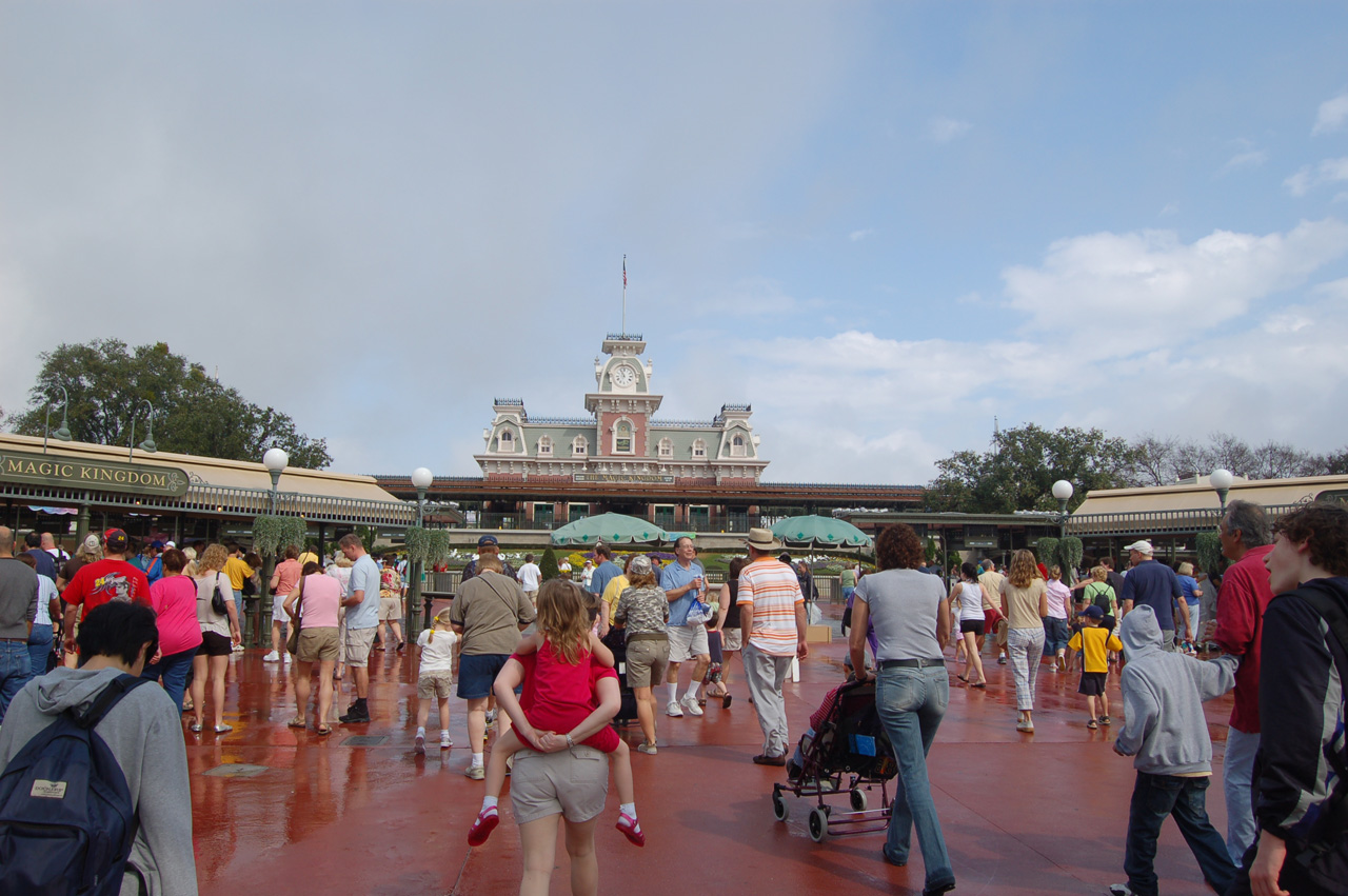 07-02-27, 008, Main Entrance, DisneyWorld, FL