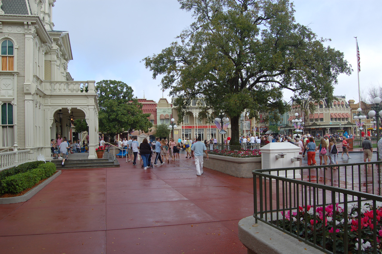 07-02-27, 015, Main Street, DisneyWorld, FL