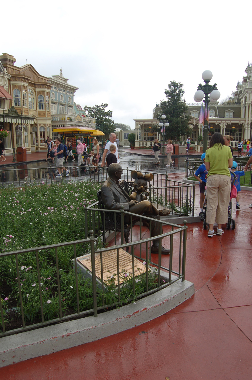 07-02-27, 020, Walt and Mickey on Main Street, DisneyWorld, FL