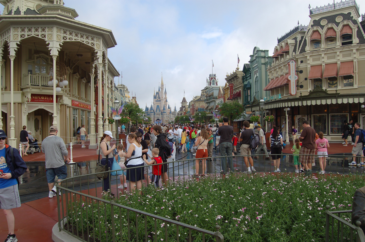 07-02-27, 021, Main Street, DisneyWorld, FL