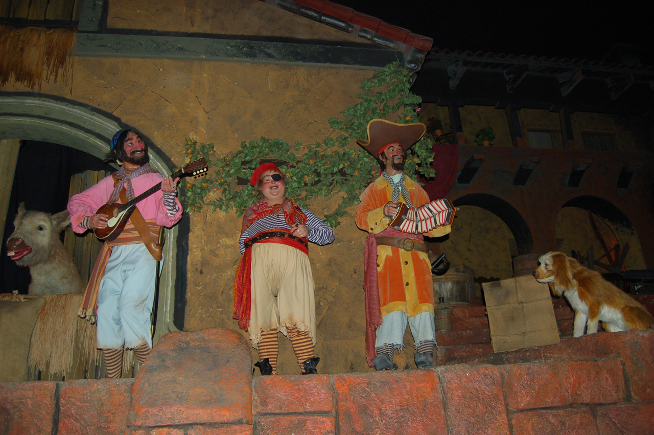 07-02-27, 067, Pirates of the Caribbean AdventureLand, DisneyWorld, FL