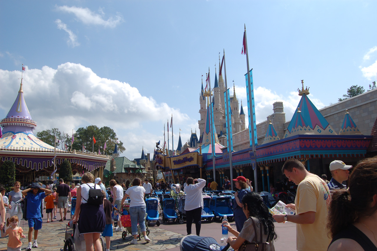 07-02-27, 112, Fantasyland, DisneyWorld, FL