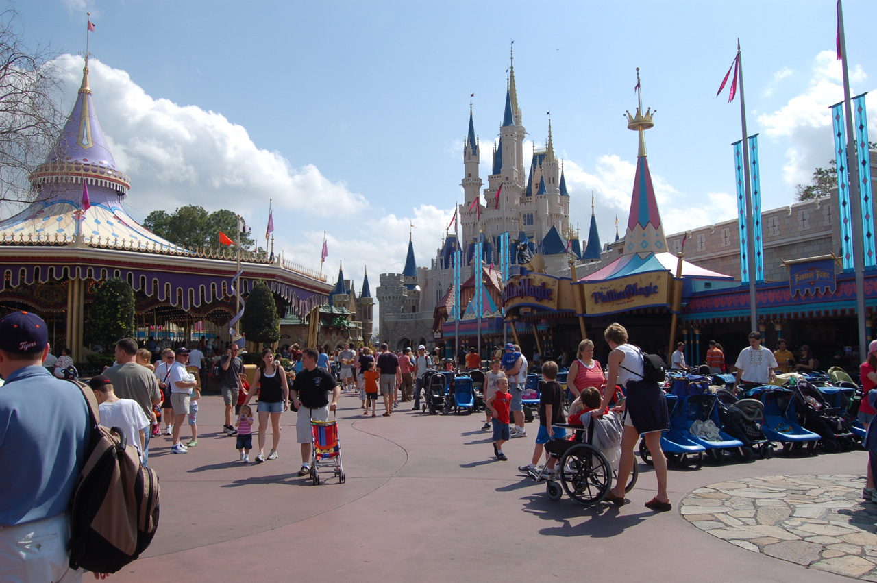 07-02-27, 114, Fantasyland, DisneyWorld, FL