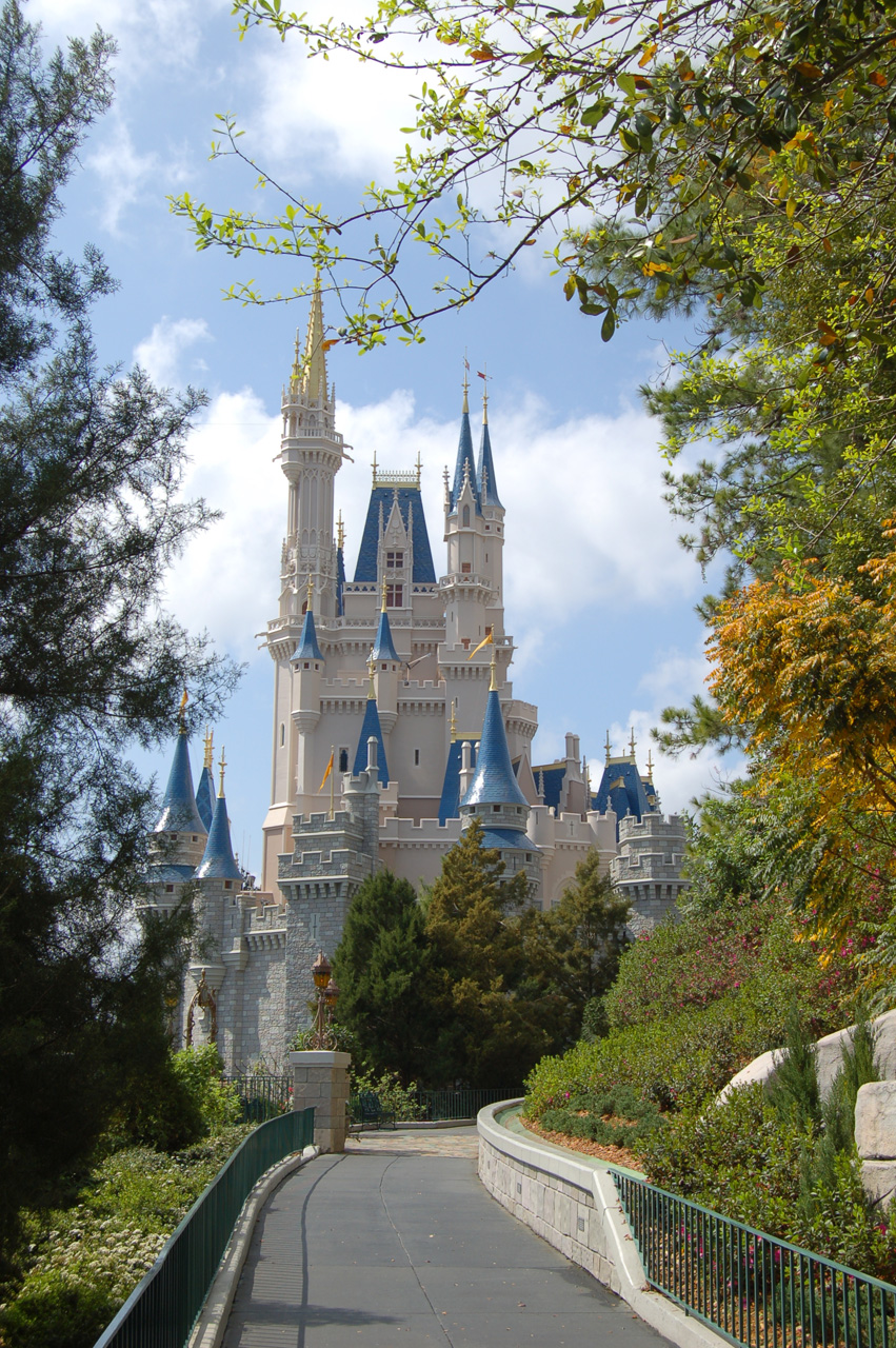 07-02-27, 126, Cinderella Castle, DisneyWorld, FL