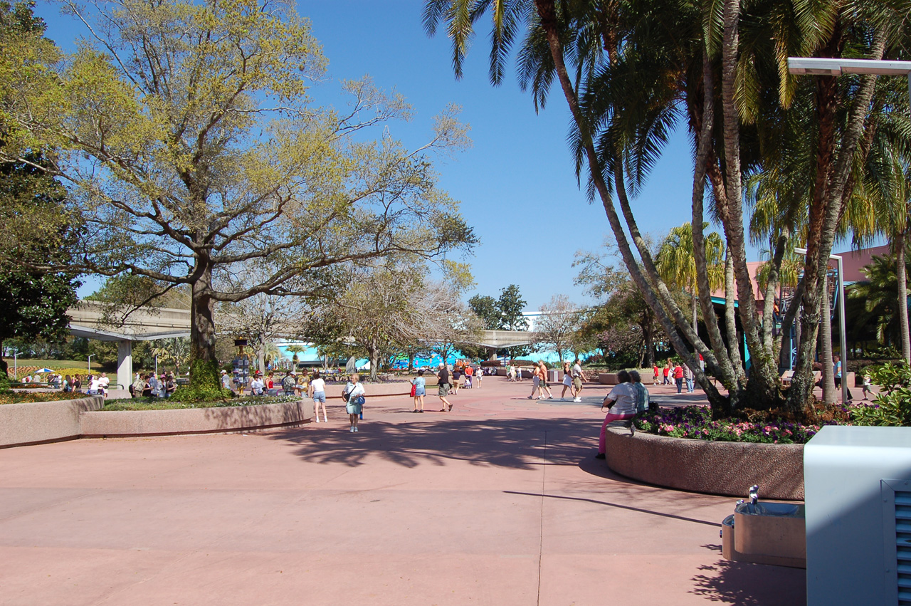 07-02-28, 008, Walk around Lake, Epcot Center, FL