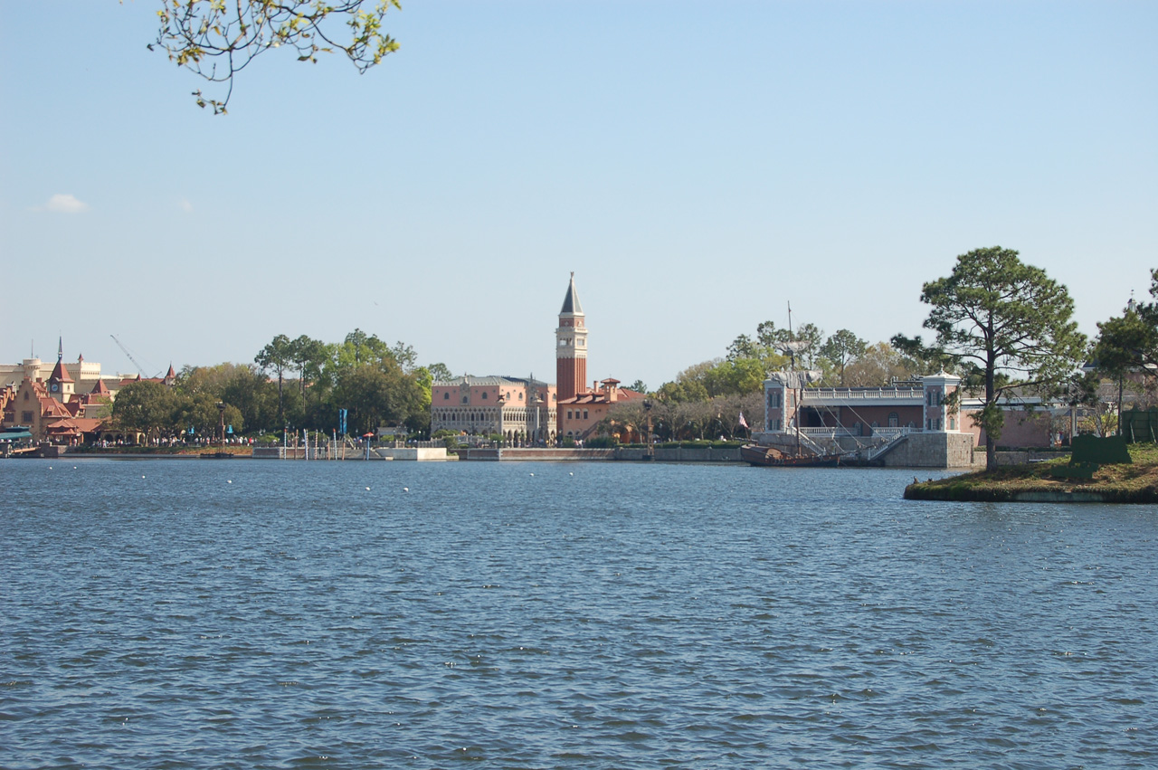 07-02-28, 036, Walk around Lake, Epcot Center, FL