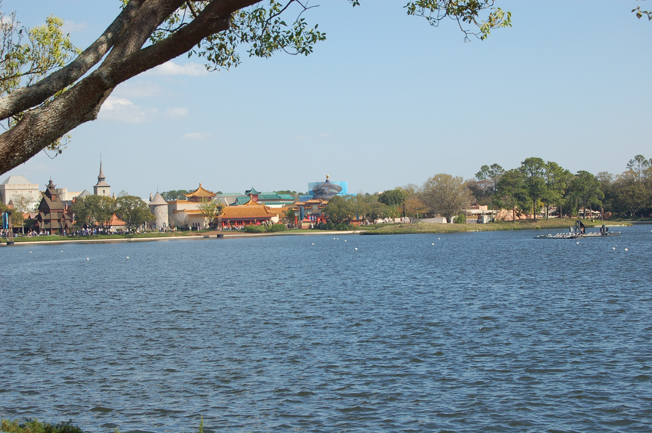 07-02-28, 038, Walk around Lake, Epcot Center, FL