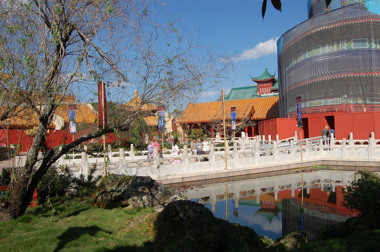 07-02-28, 092, Reflections of China, Epcot Center, FL