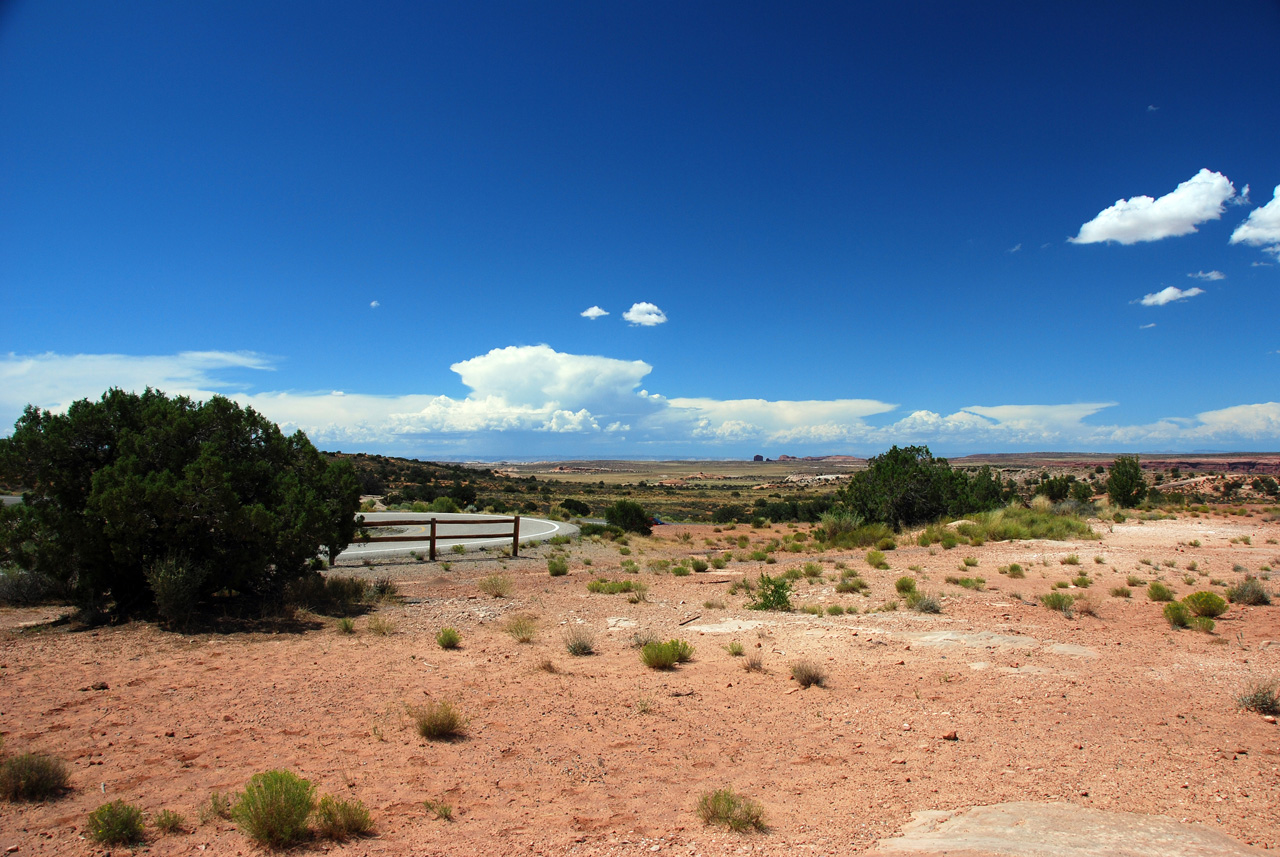 07-08-16, 334, Along Rt 313 in Utah