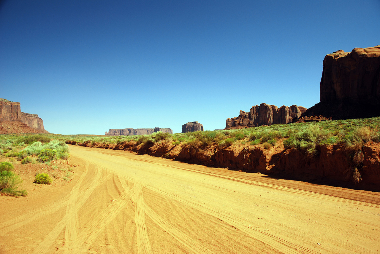 07-08-18, 074, Monument Valley Navajo Tribal Parl, Utah