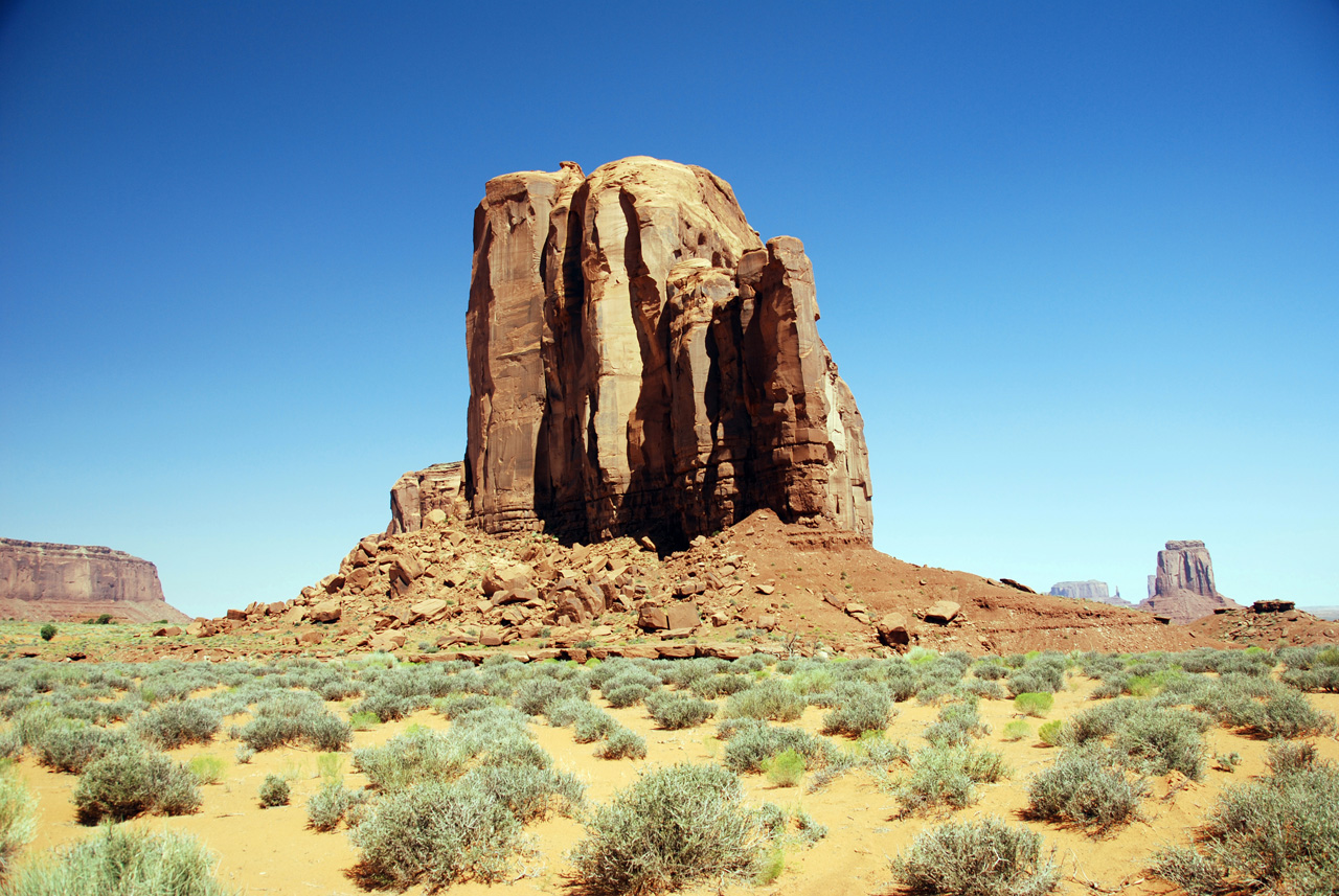 07-08-18, 127, Monument Valley Navajo Tribal Parl, Utah