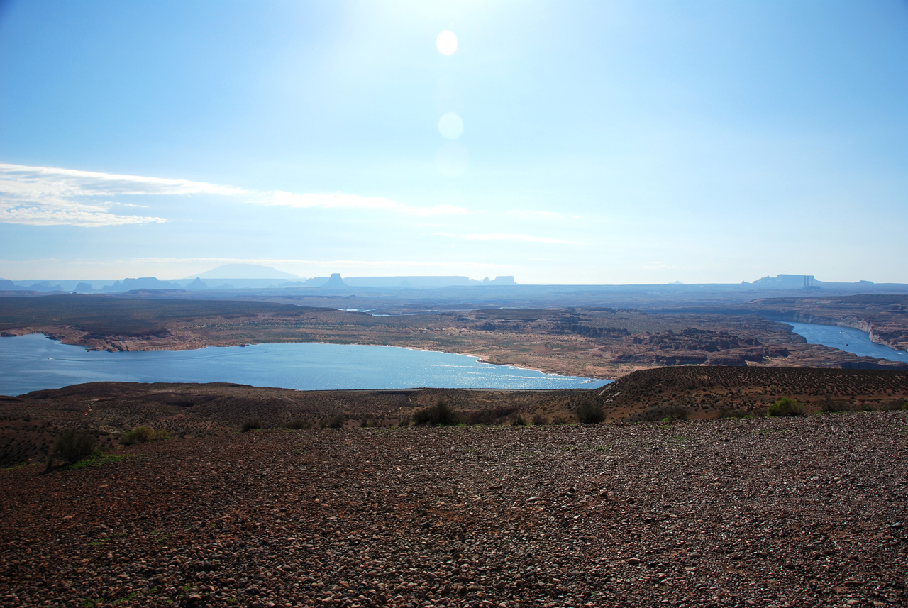 07-08-19, 004, Lake Powell, along Rt 89 in Az