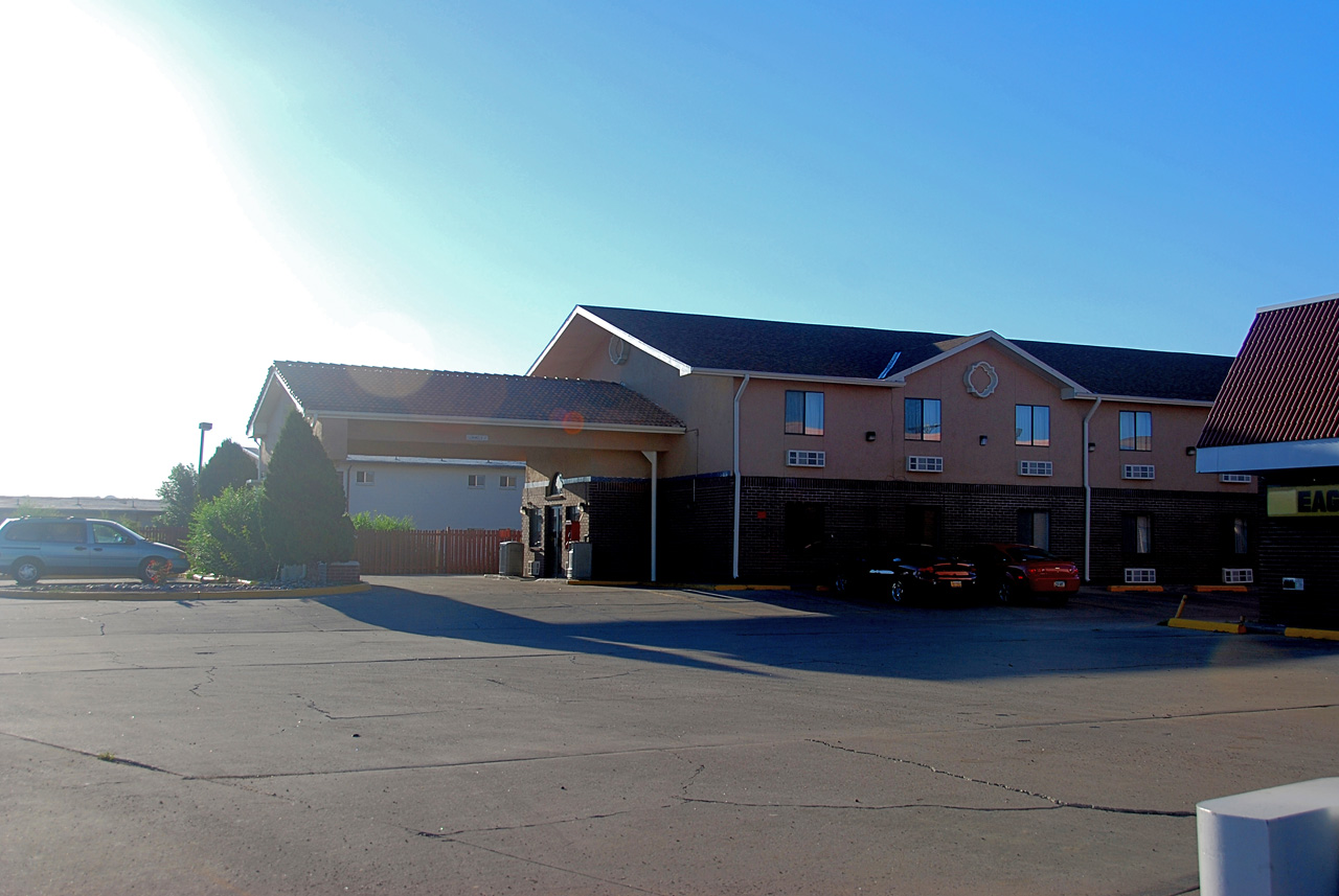 07-08-22, 001, Super 8 Motel, Gallup, NM